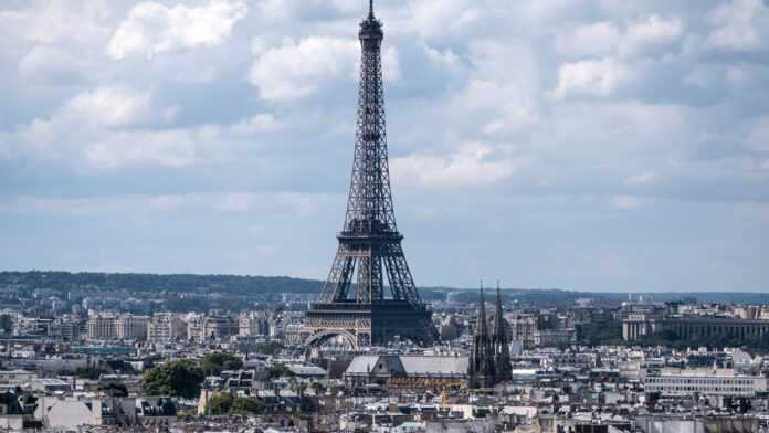 Vue de Paris avec la tour Eiffel