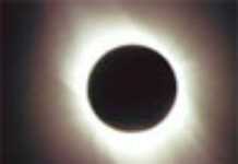 Quand l’éclipse rayonne Quand l’éclipse rayonne