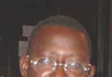 Soumaïla Cissé fait son miel Soumaïla Cissé fait son miel