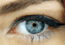 La leçon de maquillage – troisième étape : Les sourcils La leçon de maquillage – troisième étape : Les sourcils