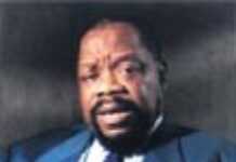 Emeka Ojukwu, leader de la sécession biafraise Emeka Ojukwu