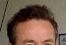 Le meurtrier présumé de Jean Hélène devant le tribunal Le meurtrier présumé de Jean Hélène devant le tribunal