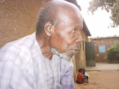 Pascal Ouedraogo, 102 ans Pascal Ouedraogo, 102 ans