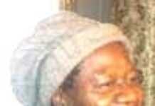 Papa Wemba quitte la France