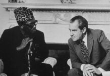 RDC, « Mobutu, une vie, un destin » : quand l’exposition réveille la nostalgie d’un Zaïre révolu Mobutu Nixon 1973