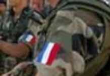 La France reconnaît avoir tué des manifestants Ivoiriens pour se défendre… La France reconnaît avoir tué des manifestants Ivoiriens pour se défendre…