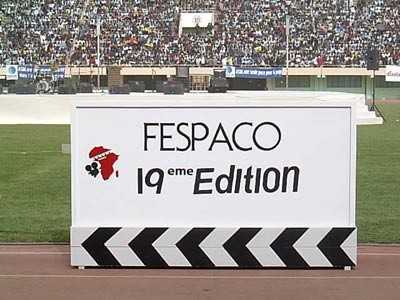 Le clap d'ouverture du fespaco 2005 Le clap d'ouverture du fespaco 2005