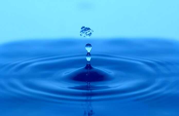 goutte eau