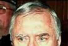 Comores : Bob Denard échappe à la prison Comores : Bob Denard échappe à la prison