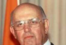 Pieter Willem Botha est mort Pieter Willem Botha est mort