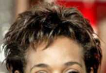 Michaëlle Jean a entamé sa première tournée africaine Michaëlle Jean a entamé sa première tournée africaine