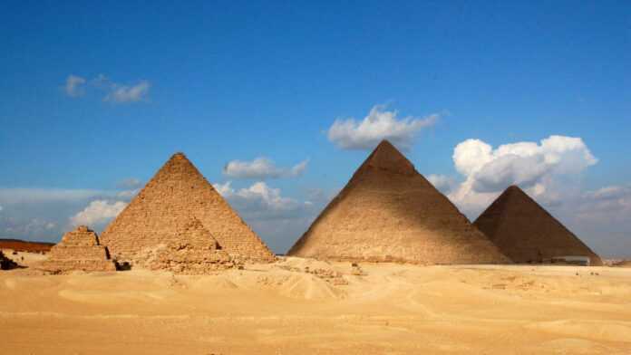 Les pyramides