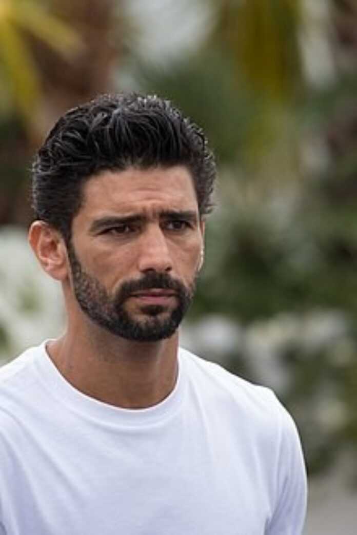 220px-Salim_Kechiouche_Cannes_2019