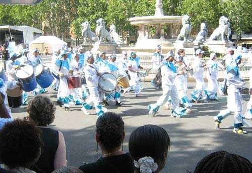 carnaval-tropical-placeDaum.jpg