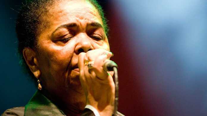 Cesaria Evora