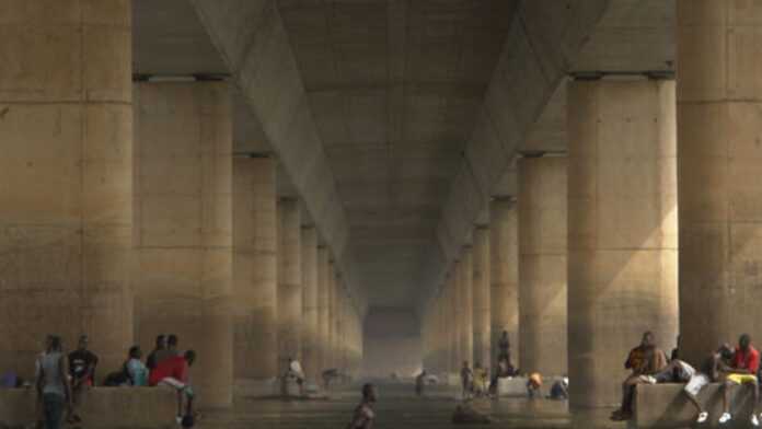 Sous le pont de Bamako