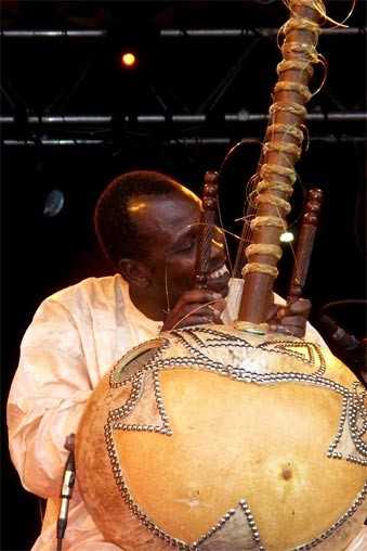 Ballaké Sissoko à la kora Ballaké Sissoko à la kora