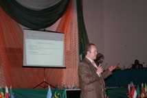 François Milis a présenté le concours Harubuntu à Abuja François Milis a présenté le concours Harubuntu à Abuja