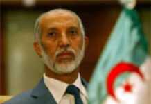 Algérie : la révision de la Constitution focalise toutes les attentions Algérie : la révision de la Constitution focalise toutes les attentions