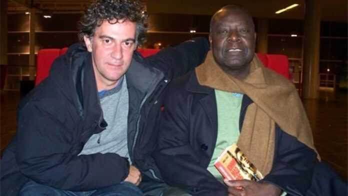 Jean-Stephane Sauvaire et Emmanuel Dongala lors de l'avant-première parisienne de 