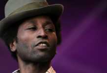 Keziah Jones se livre cordes et âme Keziah Jones