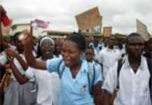 Grève à rebondissement dans l’enseignement public gabonais Grève à rebondissement dans l’enseignement public gabonais