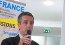 Journée mondiale contre le sida : les enfants africains face au VIH Le Dr Eric Mercier