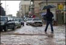 De violentes chutes de neige et de pluie frappent l’Algérie
