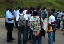 EtudiantsGabonManif2.jpg