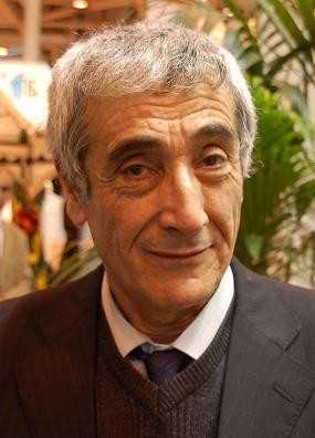 Ahmed BOUFARES, Directeur général de l'O.N.T. Ahmed BOUFARES, Directeur général de l'O.N.T.