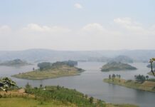 Le pétrole du lac Albert sème la discorde entre la RDC et l’Ouganda le lac Albert