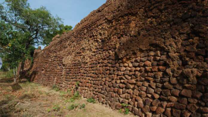 Loropéni ruines