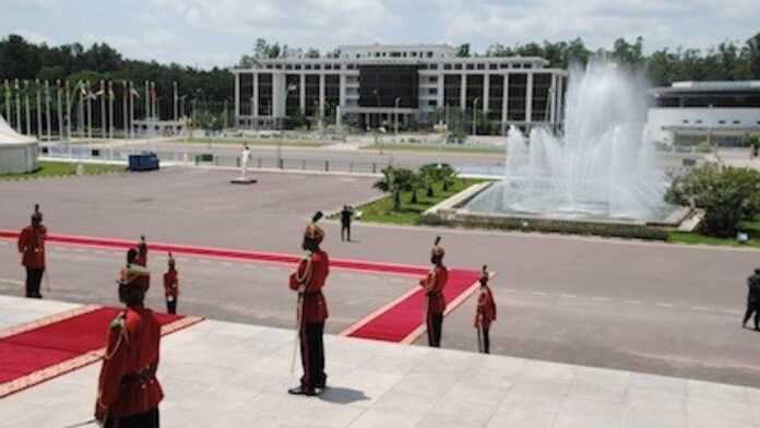 Congo-Brazzaville : le tribalisme comme refuge d’un échec patent