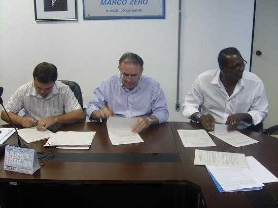 Signature de l'accord entre entreprises guyanaises et brésiliennes