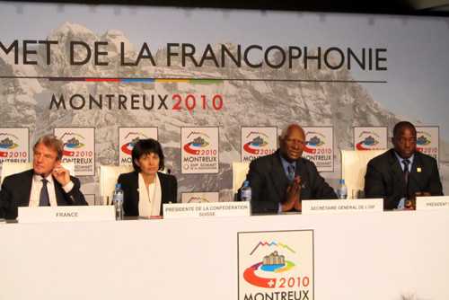 De gauche à droite : Bernard Kouchner, Doris Leuthard, Abdou Diouf, Joseph Kabila  