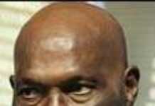 Abdoulaye Wade : J’y suis, j’y reste Abdoulaye Wade : J’y suis, j’y reste