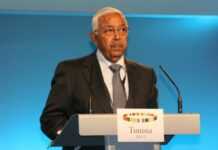 La démocratie africaine célébrée à Tunis IMG_0866_600_x_400_.jpg