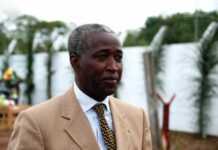 Gabon : Le gouvernement Ndong Sima invité sur le terrain Gabon : Le gouvernement Ndong Sima invité sur le terrain