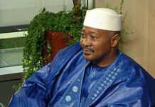 Mali : Amadou Toumani Touré réfugié à l’ambassade du Sénégal Mali : Amadou Toumani Touré réfugié à l’ambassade du Sénégal