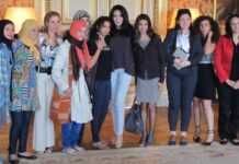 Douze blogueuses – journalistes du monde arabe rencontrent la ministre française Yamina Benguigui