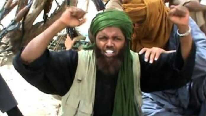 afp-capture-d-ecran-d-une-video-afp-montrant-un-militant-islamiste-d-ansar-dine-le-1er-juillet-201.jpg