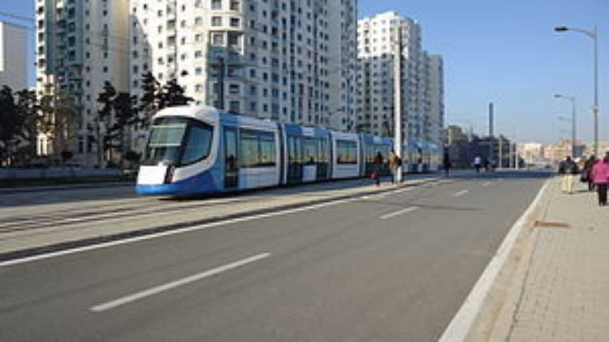L'Algérie équipe ses grandes villes de tramways