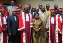 Togo : les membres de la Ceni prêtent serment Togo : les membres de la Ceni prêtent serment