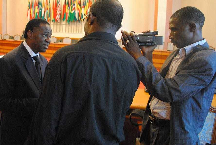 jacques_fame_ndongo_interviewe_par_afrik.tv.jpg