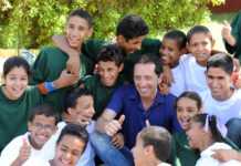 Maroc: Gad Elmaleh, mobilisé pour SOS Villages d’Enfants Maroc: Gad Elmaleh, mobilisé pour SOS Villages d’Enfants