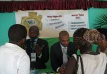 Gabon : le 2e salon de l’emploi se tient à Libreville Gabon : le 2e salon de l’emploi se tient à Libreville