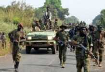 Centrafrique : le Dircab du ministre d’Etat molesté par un commandant de la Séléka Centrafrique : le Dircab du ministre d’Etat molesté par un commandant de la Séléka