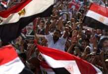 Egypte : assaut des forces de sécurité contre les pro-Morsi, 120 morts et 4 500 blessés Egypte : assaut des forces de sécurité contre les pro-Morsi, 120 morts et 4 500 blessés