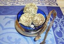 Boulettes à la noix de coco et poudre de Moringa Boulettes à la noix de coco et poudre de Moringa