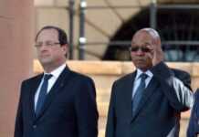 Hollande et Zuma se donnent des coups de poing